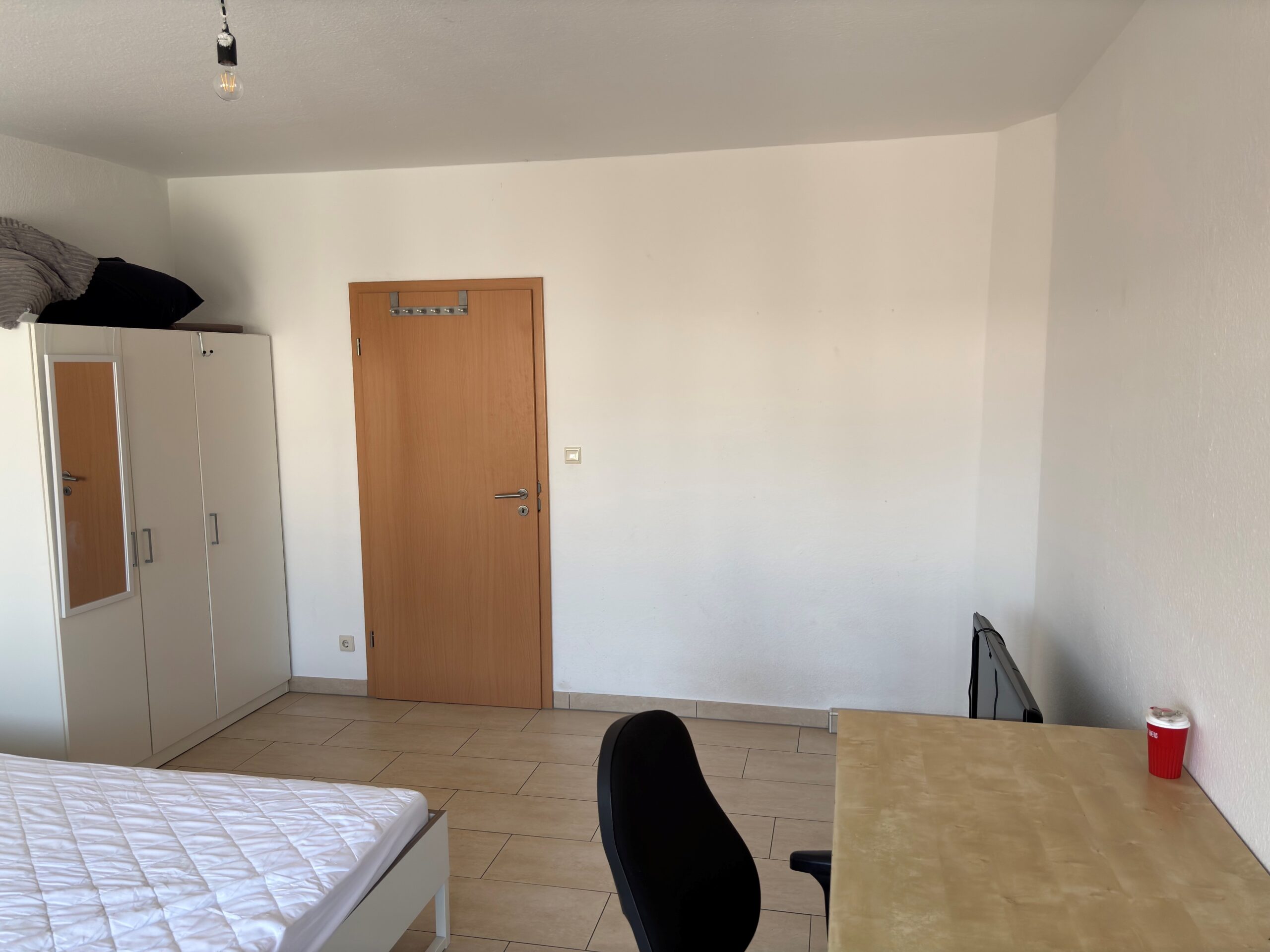 Zimmer_hinten